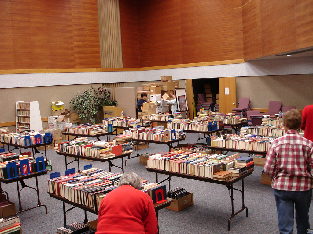 Throwback Thursday: That time I ran a friends of the library booksale