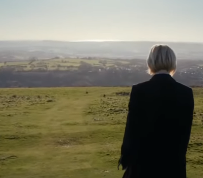 Mashup Monday: Doctor Who: Yellow (Jodie Whittaker version)